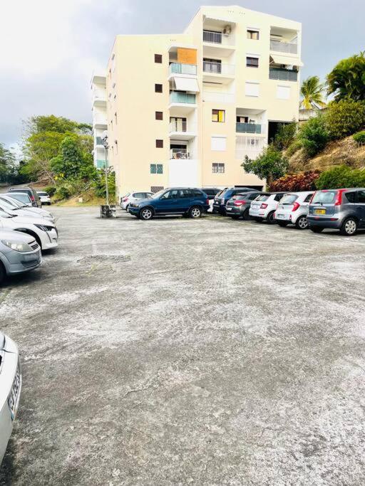 ショルシェールT2 Avec Parking - Entierement Climatise - Chez Eloアパートメント エクステリア 写真
